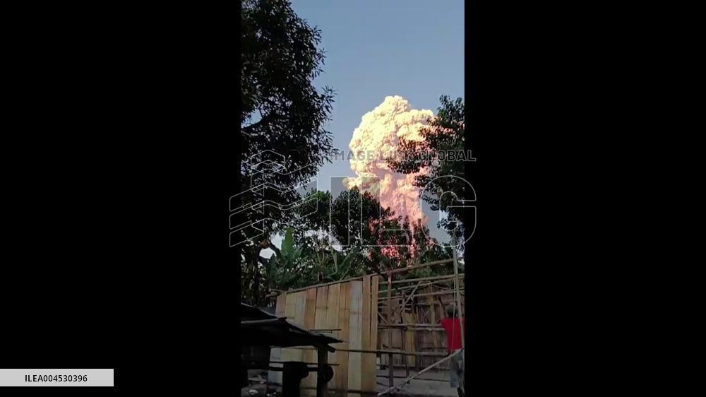 Indonesia: Major Eruption at Mount Lewotobi on Flores Island 3