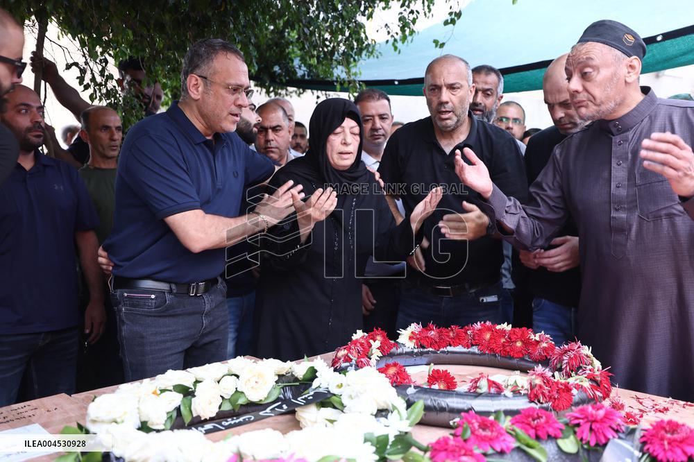 Mourners in Tamra After Iranian Missile Attack Amid Escalating Conflict