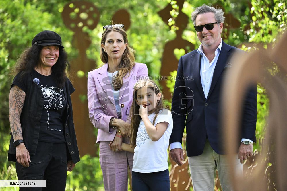 PRINCESS ADRIENNE CHRISTENING GIFT BLEKINGE