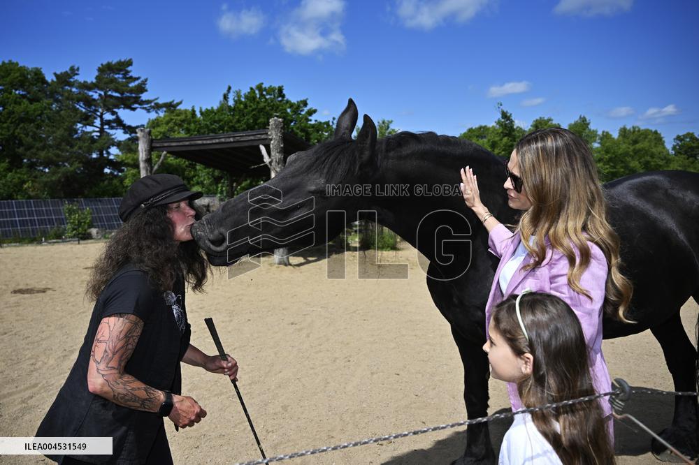 PRINCESS ADRIENNE CHRISTENING GIFT BLEKINGE