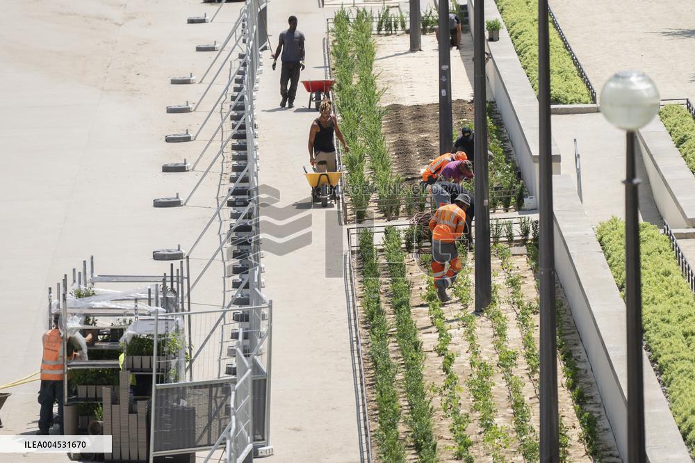 Heatwave Illustration - Paris