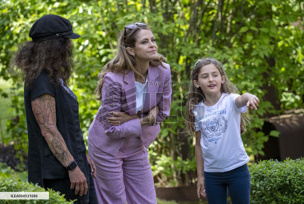 PRINCESS ADRIENNE CHRISTENING GIFT BLEKINGE