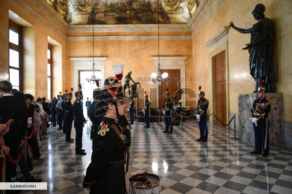 Questions to the government at the National Assembly in Paris FA