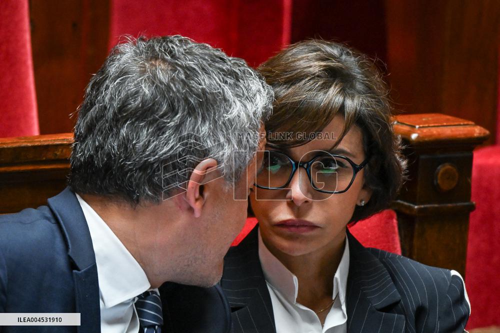 Questions to the government at the National Assembly in Paris FA