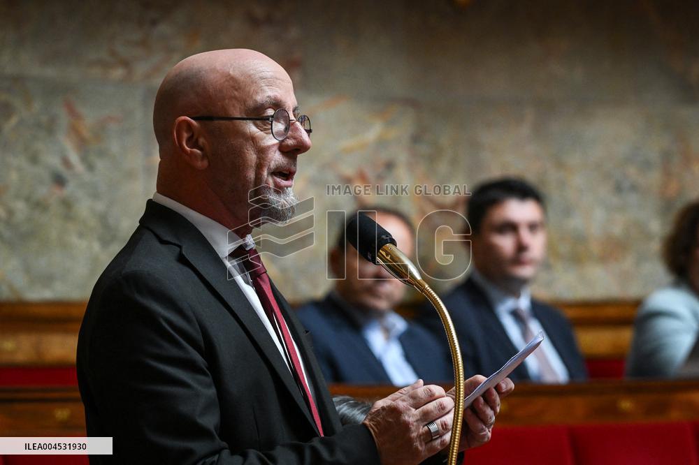 Questions to the government at the National Assembly in Paris FA