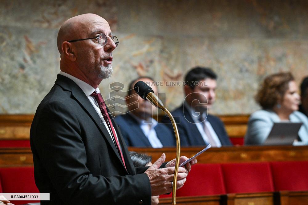 Questions to the government at the National Assembly in Paris FA