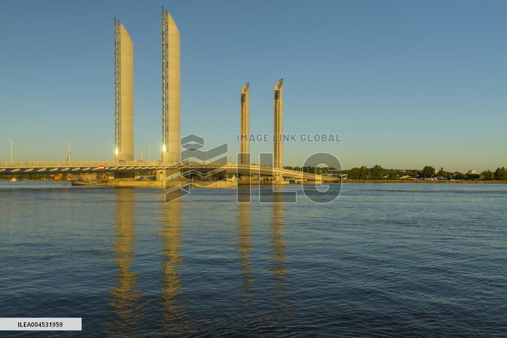 Illustration - Bordeaux