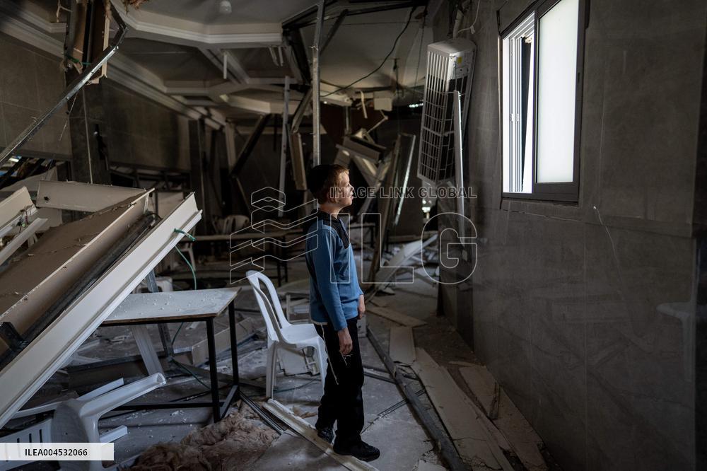 Iran Ballistic Missile hit Bnei Brak - Israel