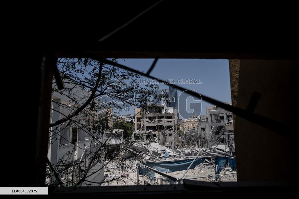 Iran Ballistic Missile hit Bnei Brak - Israel