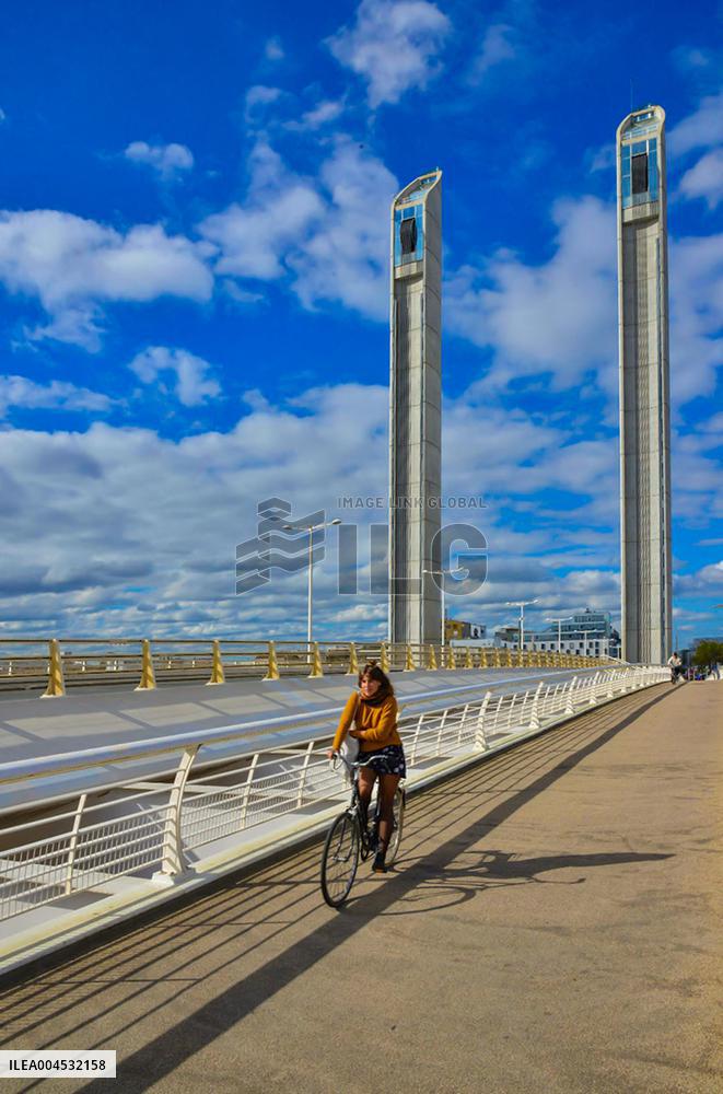 Illustration - Bordeaux