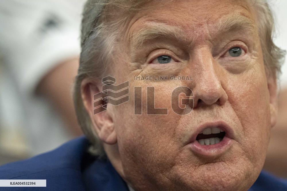 President Trump Holds a Meeting with Members of the Juventus Soccer Club