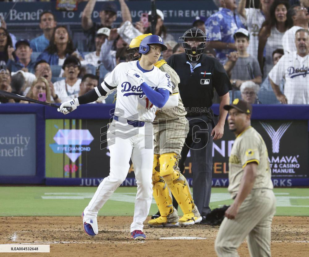 Baseball: Padres vs. Dodgers