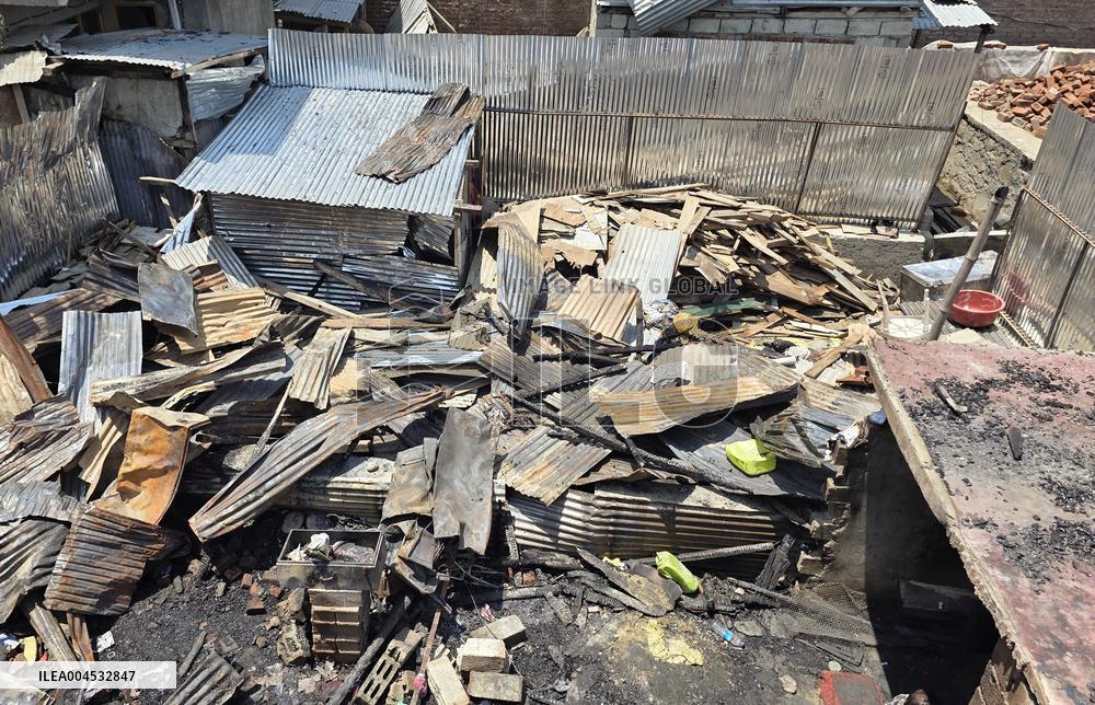 5 Residential Structures calcined After A Massive Fire In Kashmir - India