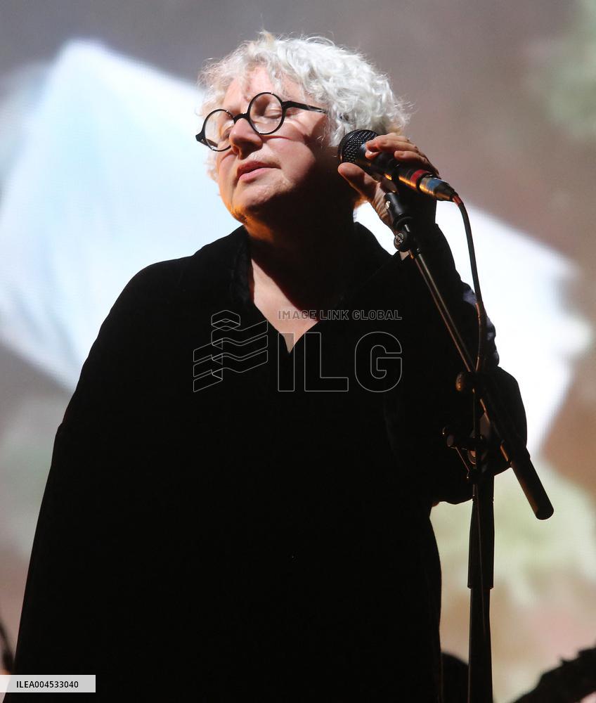 Massive Attack and Elisabeth Fraser Milan Concert - Italy