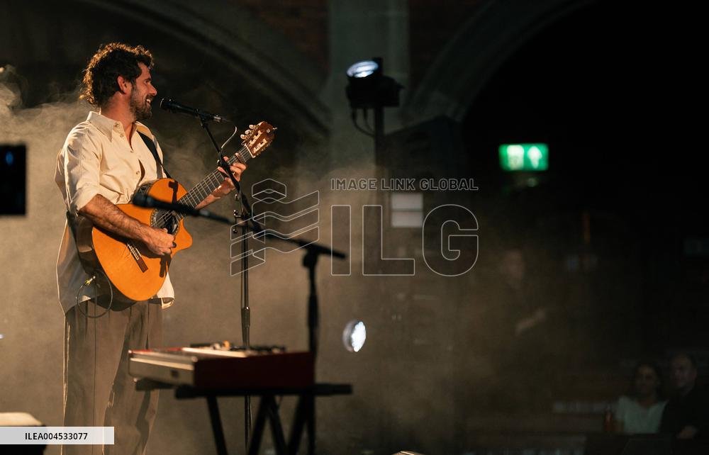 Nick Mulvey In Concert - London