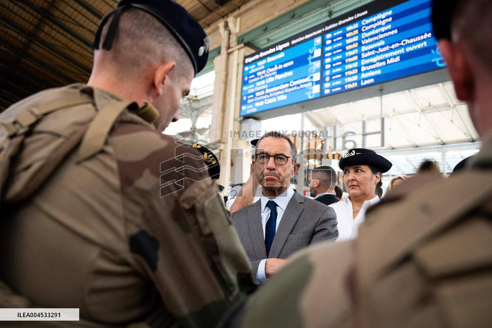 Bruno Retailleau at Gare du Nord Against Illegal Immigration - Paris