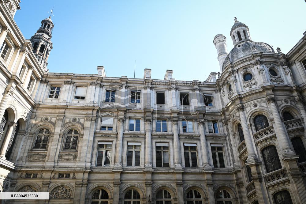 Inside the City Hall in Paris - FA