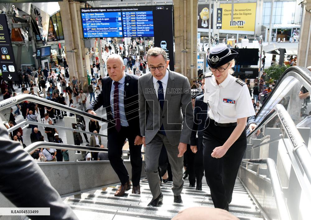 Bruno Retailleau Visits To Gare Du Nord Railway Station - Paris