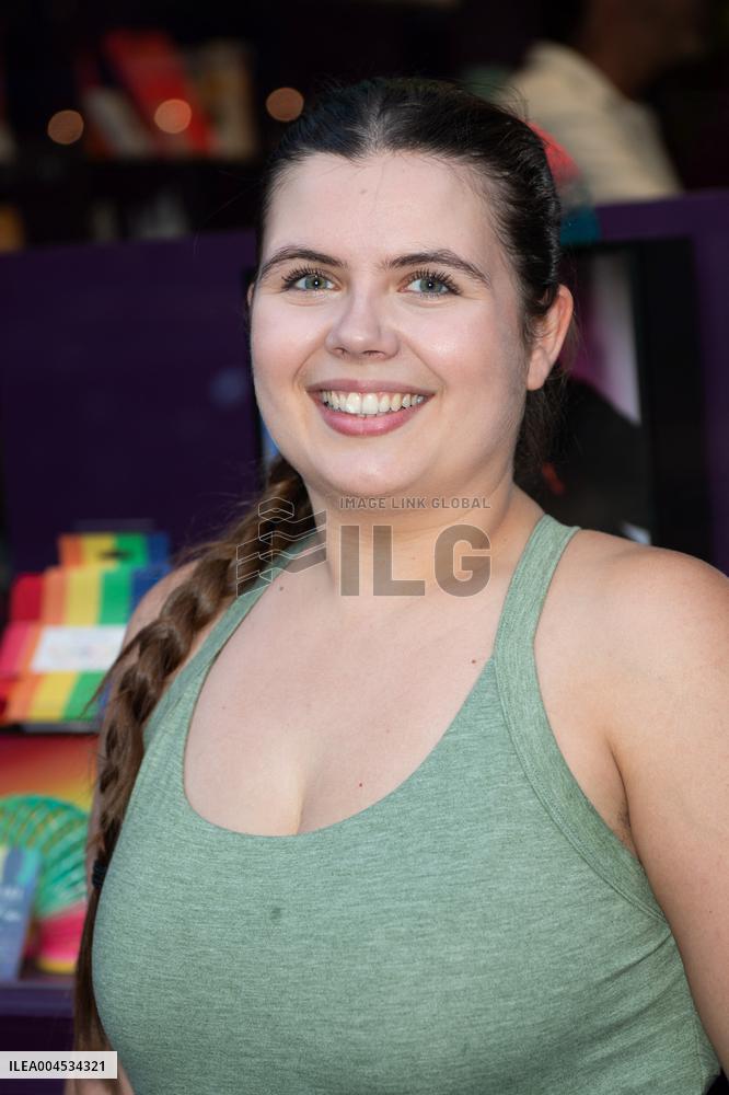 Womanizer Tour Party Paris