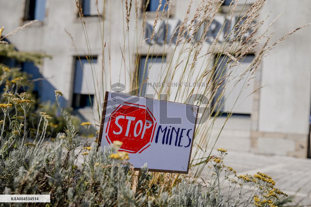 Protest Against Mining Projects - Birttany