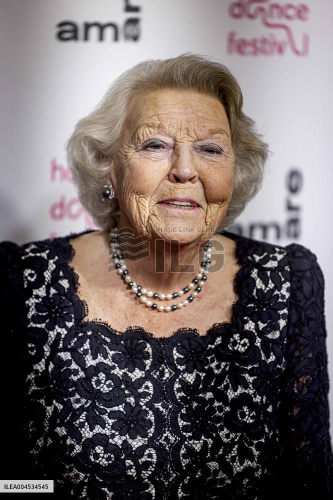 Princess Beatrix At The Jiri Kylian s Ballet Performance - The Hague