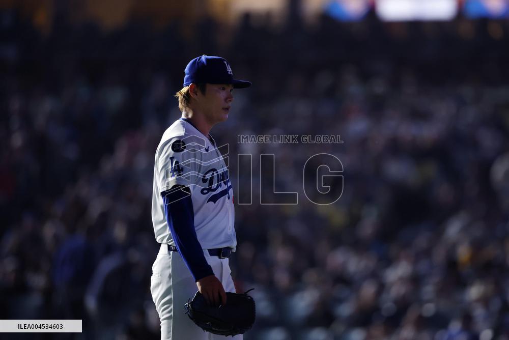 Baseball: Padres vs. Dodgers