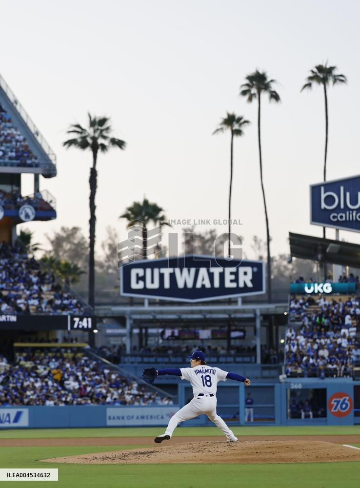 Baseball: Padres vs. Dodgers