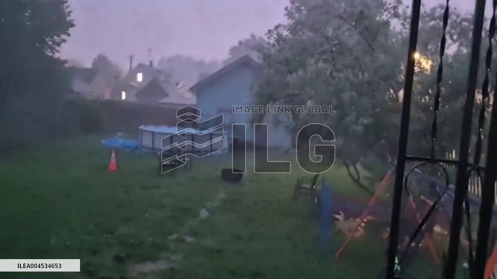 US: Storms Sweep Through Northeast Ohio, Bring Hail and Strong Winds