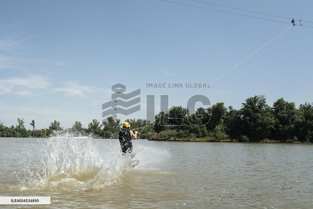 Illustration - Wakeboard Recreation Base Wam Park - Bressols