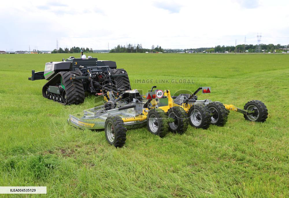 Robot Tractor