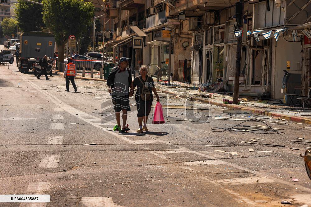 Aftermath Of Iranian Ballistic Missile Strike - Israel