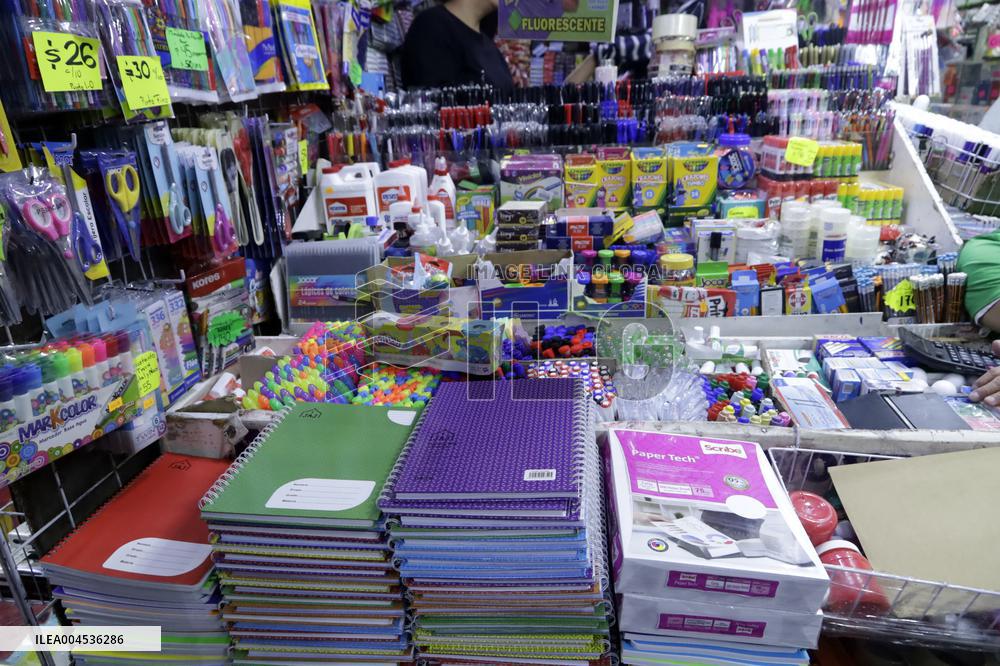 School Supplies Shop Illustrations - Mexico
