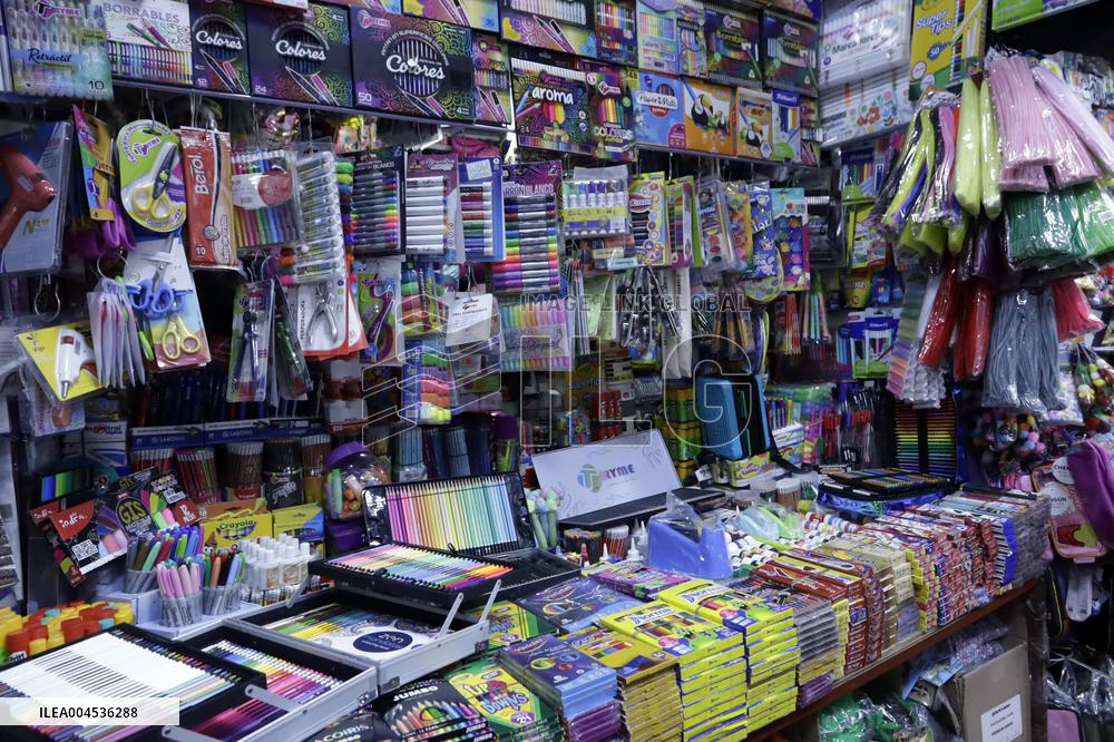 School Supplies Shop Illustrations - Mexico