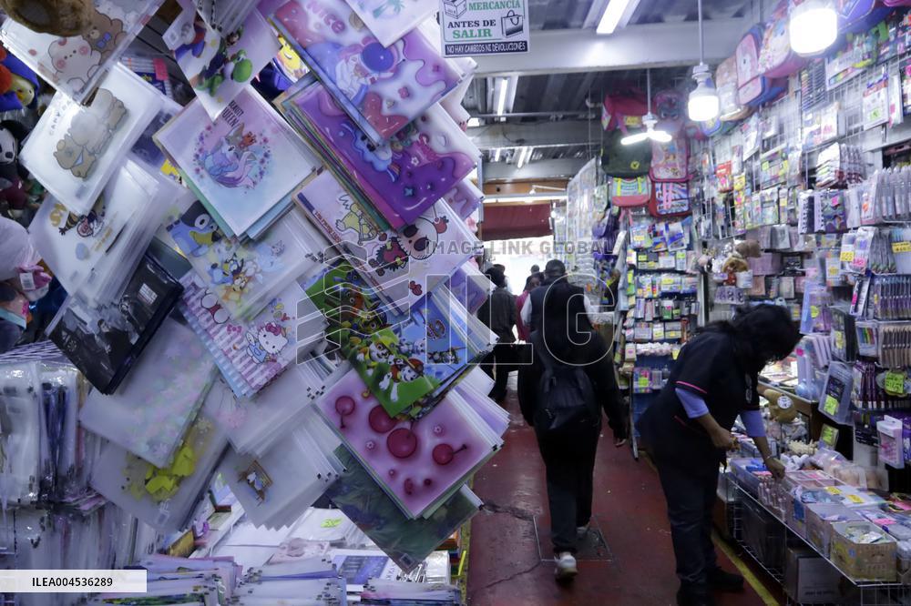 School Supplies Shop Illustrations - Mexico