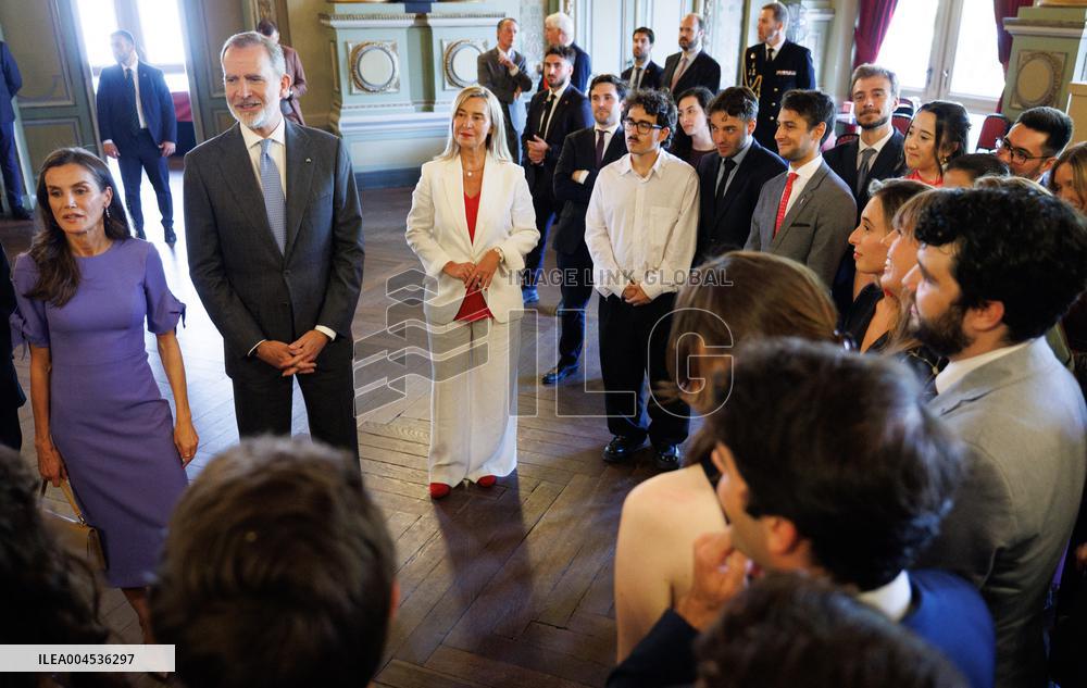 Spanish Royal Couple At College of Europe - Belgium