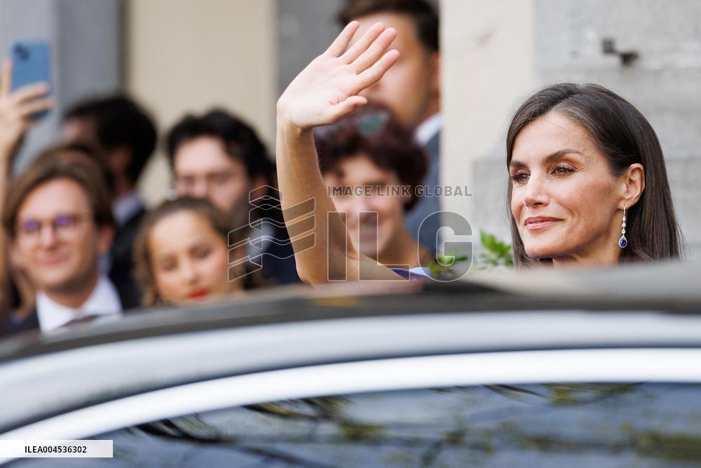 Spanish Royal Couple At College of Europe - Belgium