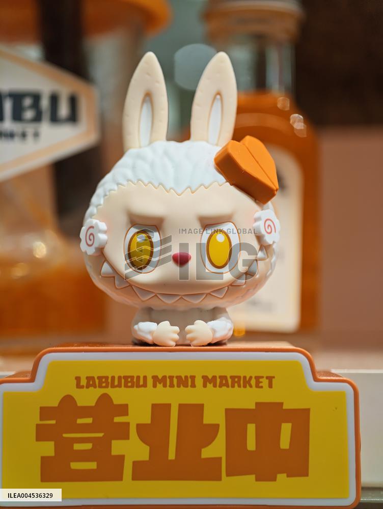 POP MART LABUBU Doll