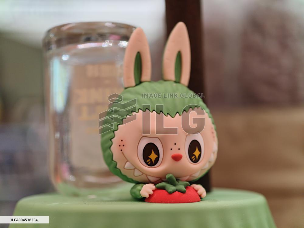 POP MART LABUBU Doll