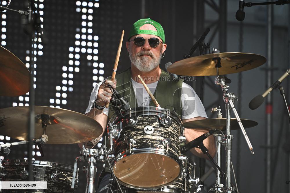 The Festiv4L in Paris FA