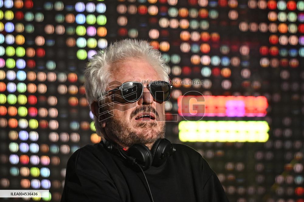 The Festiv4L in Paris FA