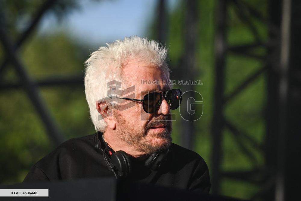 The Festiv4L in Paris FA