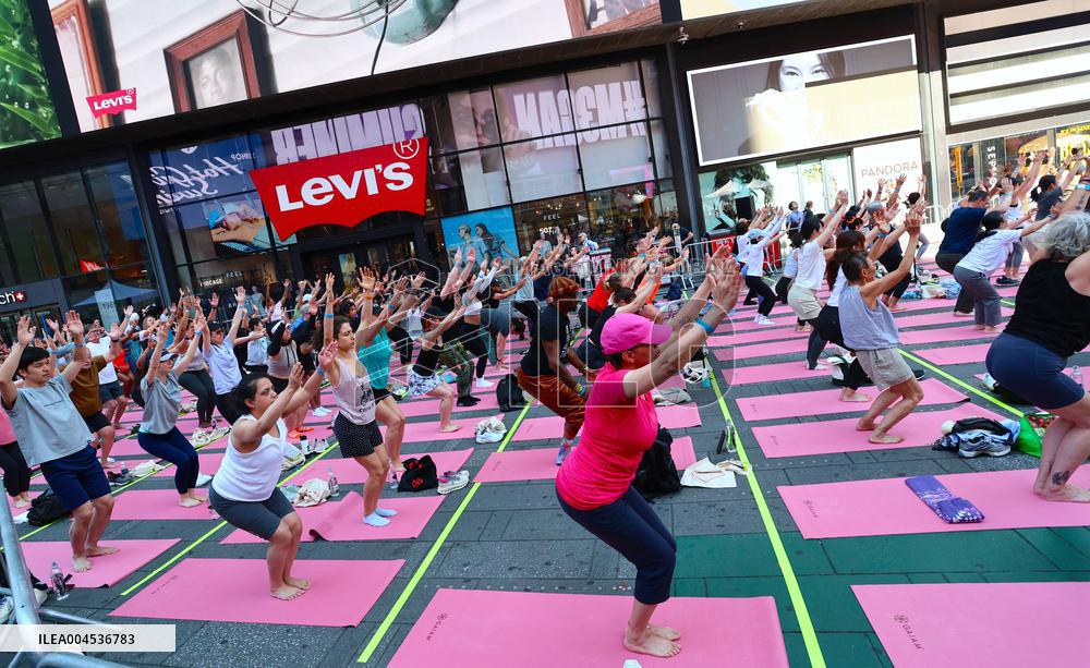 Solstice Yoga in Times Square - NYC