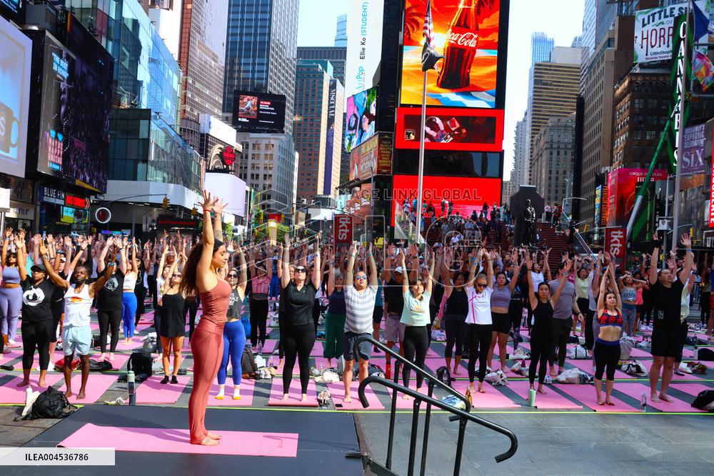 Solstice Yoga in Times Square - NYC