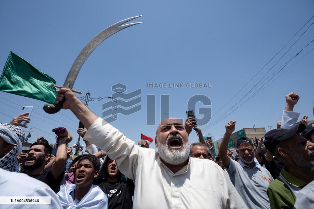 Demonstration Against Israeli Strike On Iran - Iraq