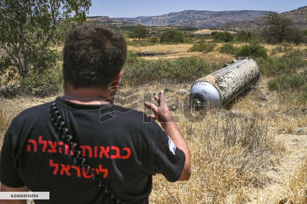 Remains Of An Iranian Ballistic Missile - Israel