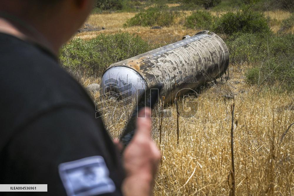 Remains Of An Iranian Ballistic Missile - Israel