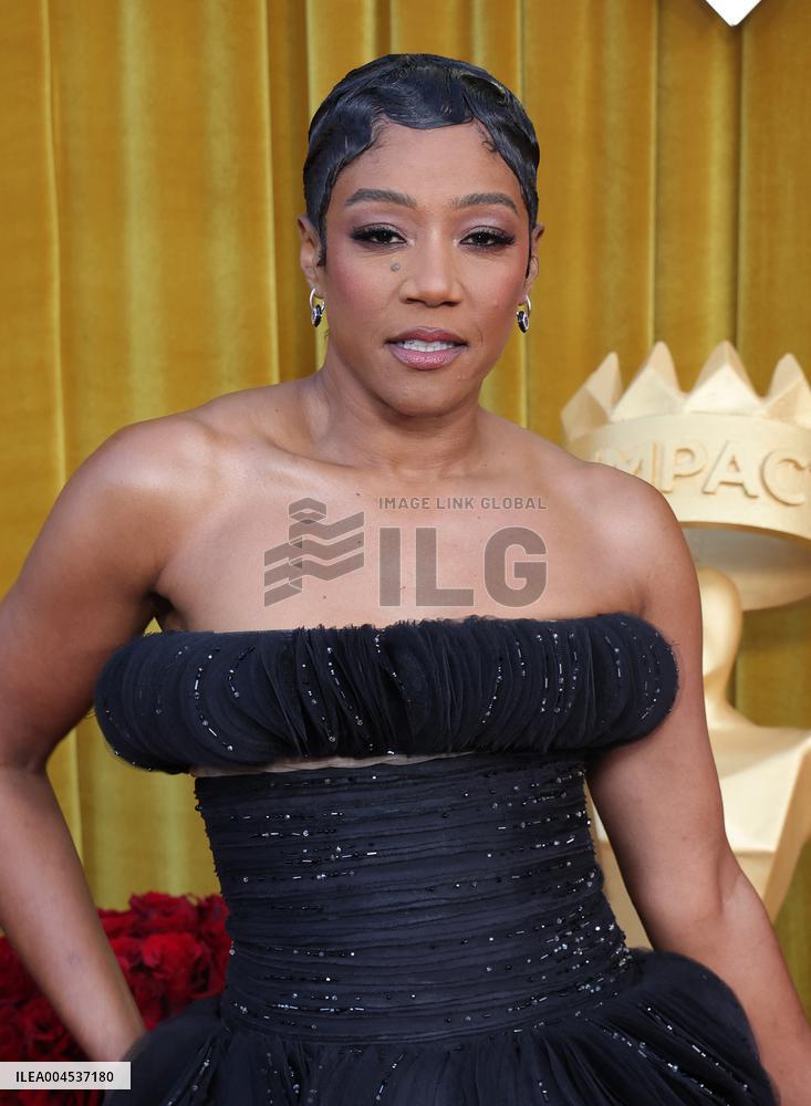 5th Annual Hollywood Unlocked Impact Awards - Beverly Hills