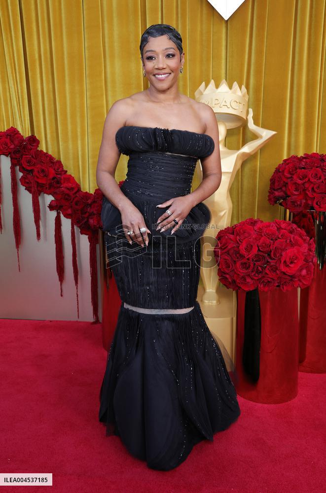 5th Annual Hollywood Unlocked Impact Awards - Beverly Hills