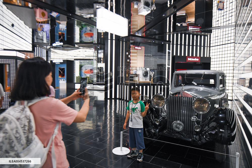 Deji Square in Nanjing