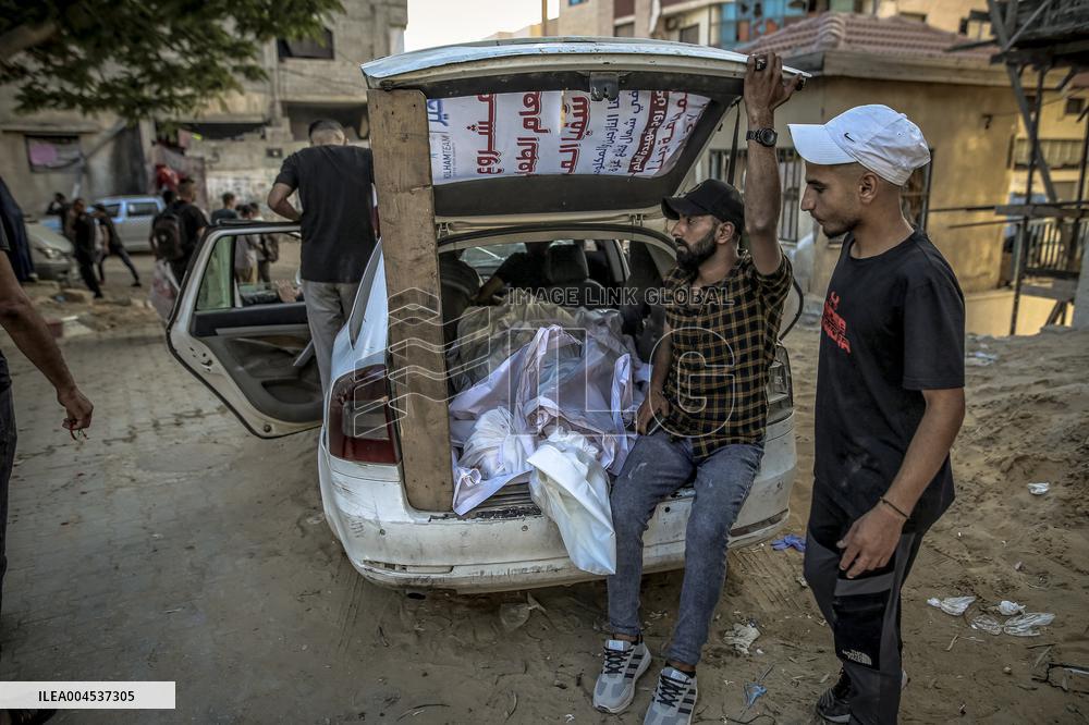 Palestinians Mourn Airstrike Victims at Al-Shifa Hospital - Gaza